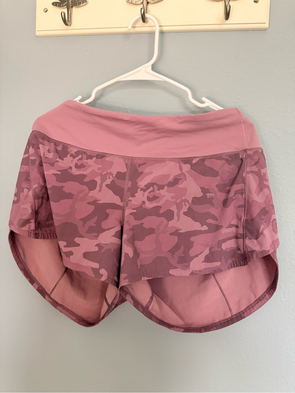 Lululemon Pink Purple Camo Speed Up Short Long Size 12